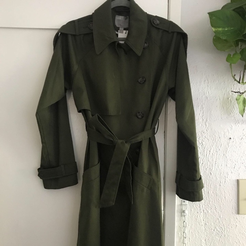 Trench coat